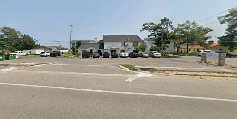 Huron House Bed and Breakfast (El Mirador Beach Motel) - 2024 Street View (newer photo)